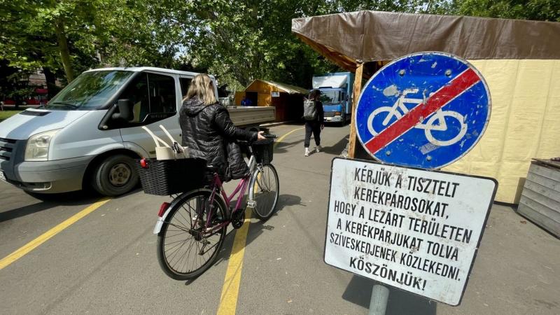 Különleges közlekedési módosulásokra lehet számítani Szegeden a Borfesztivál alkalmából! Érdemes figyelmesen elolvasni, hogy mire érdemes odafigyelni az esemény idején.