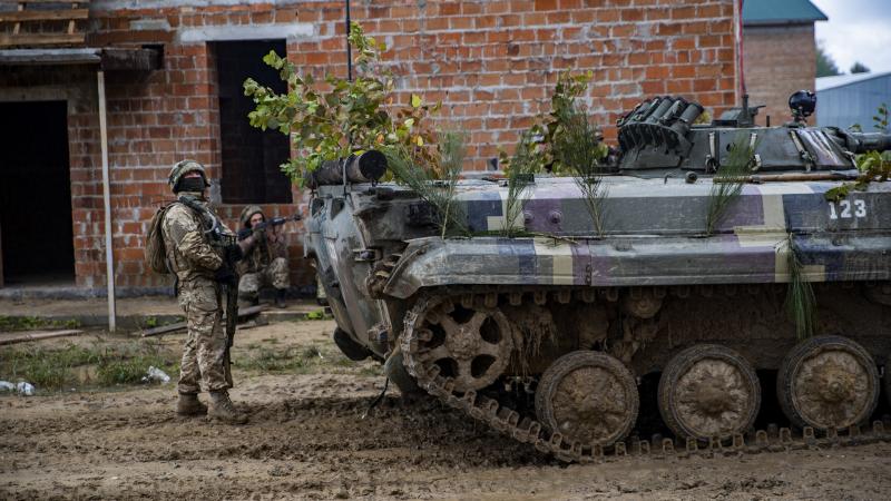 Sikeres ellentámadást indítottak? Az ukrán hadsereg egy fontos stratégiai bázist szerzett meg.