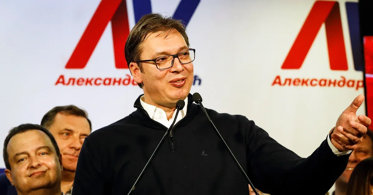 Egy oknyomozó portál legfrissebb információi alapján egy rögzített hangfelvétel kerülhetett napvilágra, amely arra utal, hogy a szerb elnök szándékosan törekszik a független sajtó meggyengítésére.